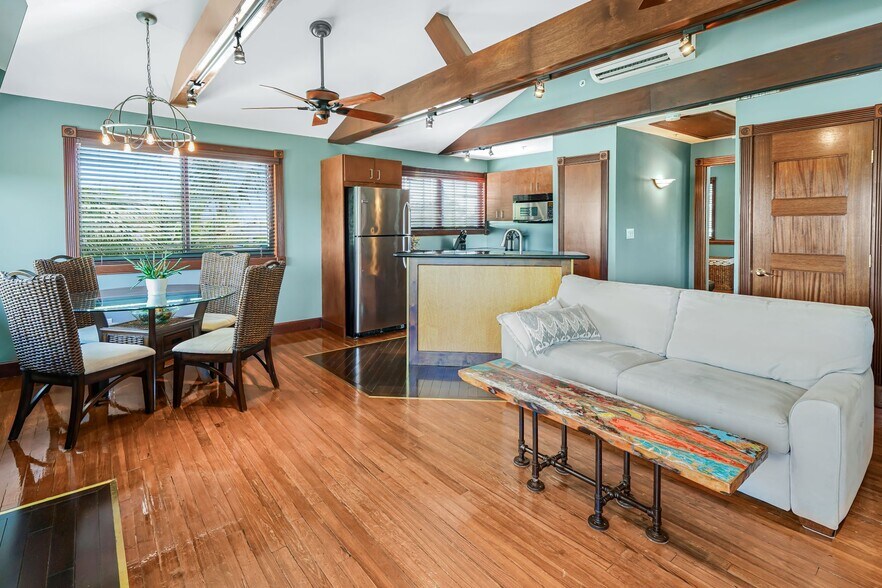 More Photos Of 512 Saint Lucie Crescent, Stuart Apartments For Sale