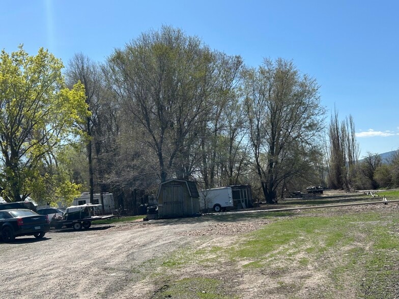 More Photos Of 63444 Highway 237, La Grande Land For Sale