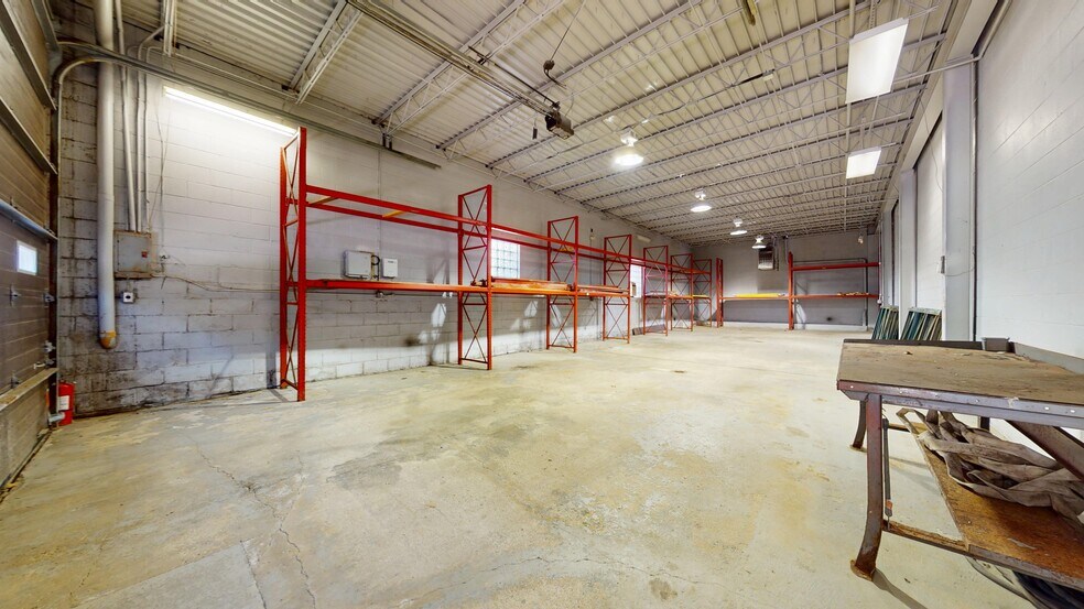 More Photos Of 3367 Spring Garden Rd, Pittsburgh Warehouse For Lease