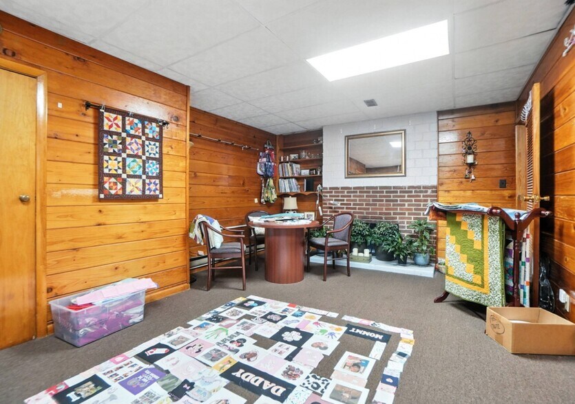 More Photos Of 5402-5404 N Main St, Dayton Office For Sale