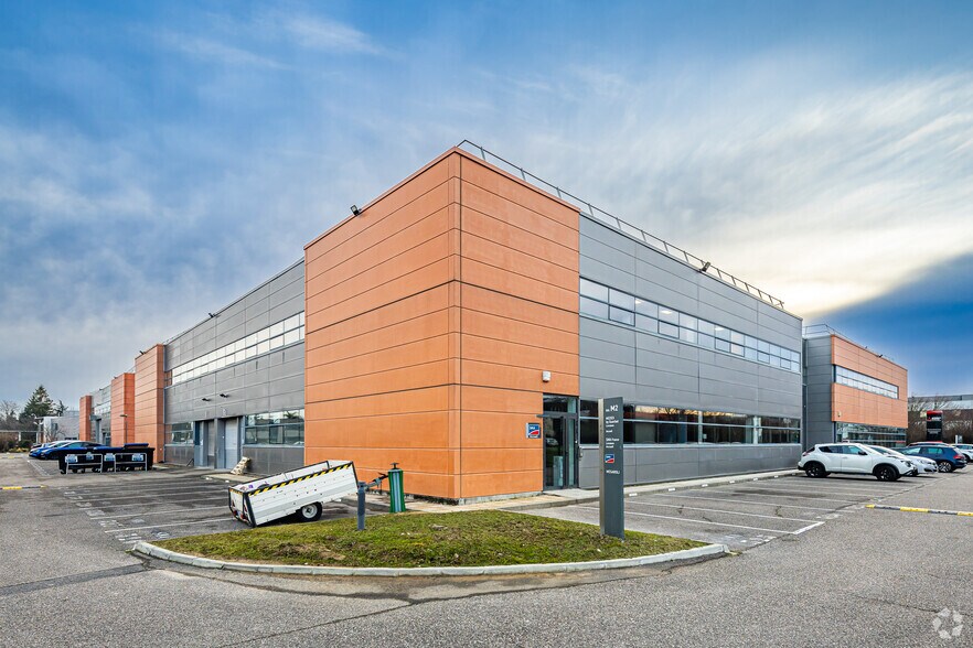 Primary Photo Of 120 Allée Jacques Monod, Saint-Priest Light Manufacturing For Lease