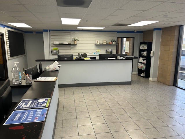 More Photos Of 5409 Aldrin Ct, Bakersfield Warehouse For Lease