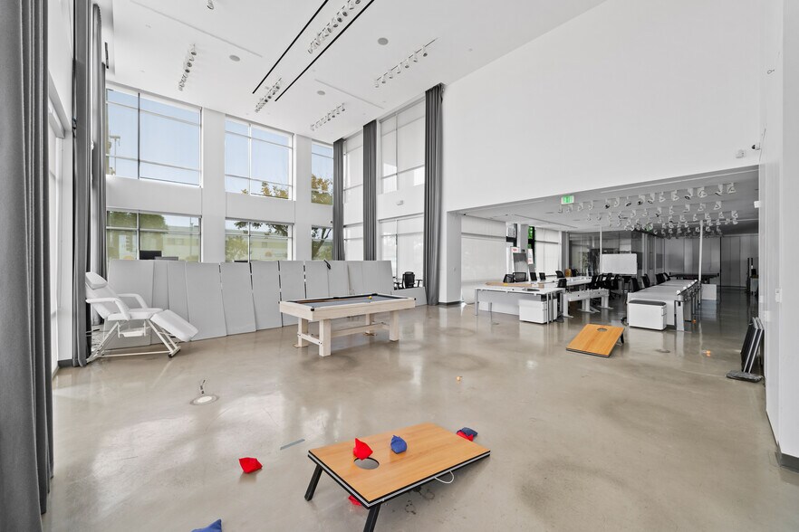 More Photos Of 1556 20th St, Santa Monica Medical For Lease