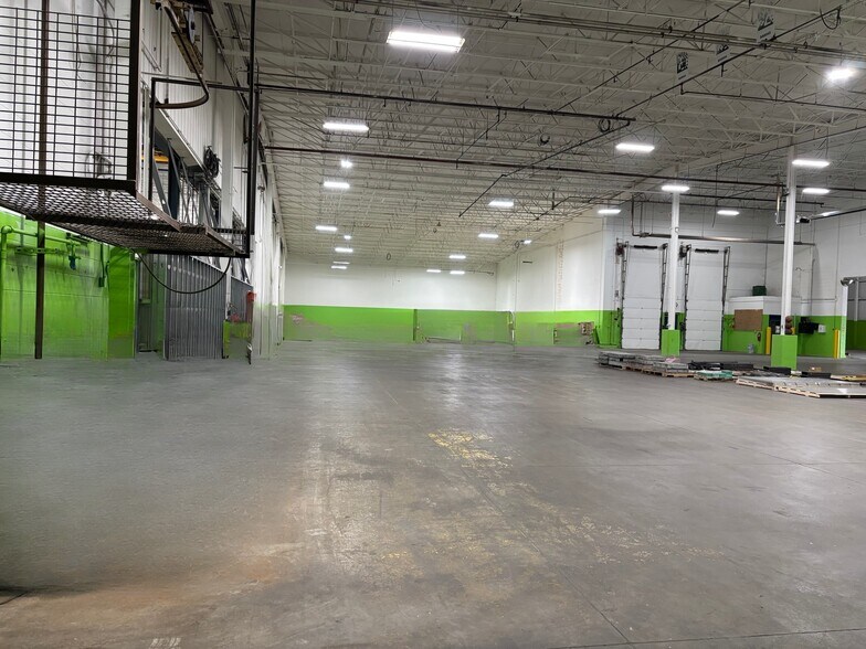 More Photos Of 501 Newman St, Mansfield Manufacturing For Lease