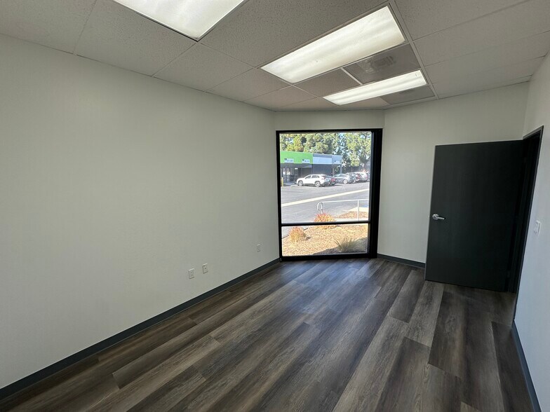 More Photos Of 4010 N Palm St, Fullerton Unknown For Lease