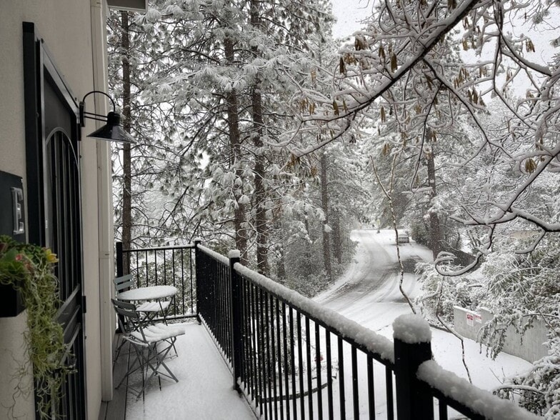 More Photos Of 1801 Cardinal Dr, Placerville Apartments For Sale