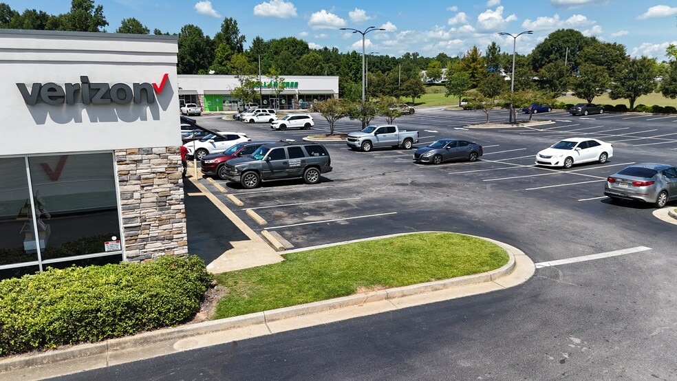 More Photos Of 3000 Pepperell Pky, Opelika Unknown For Lease