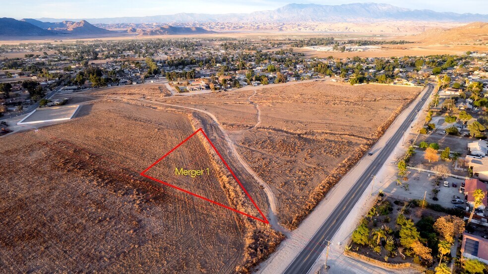 More Photos Of 0 Gibson Ave & Montgomery ave, Nuevo Land For Sale