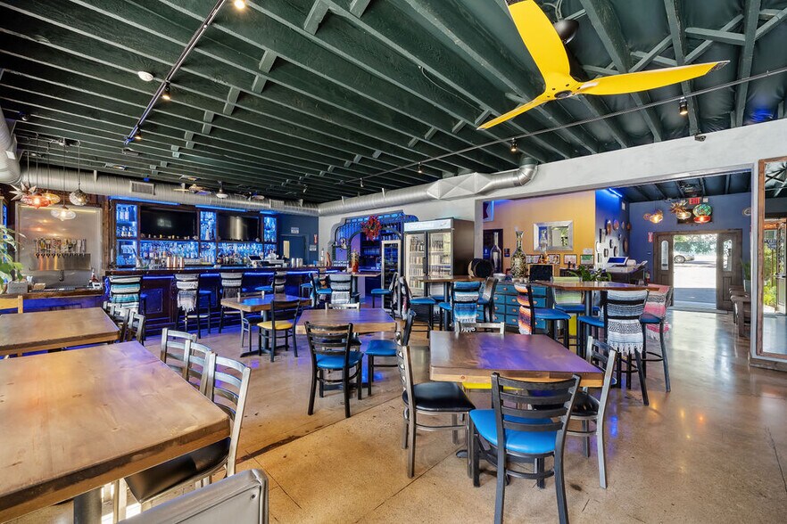 More Photos Of 2927 Spring St, Paso Robles Restaurant For Sale