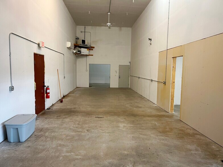 More Photos Of 7837 Excelsior Rd N, Brainerd Freestanding For Lease