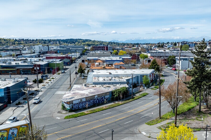 More Photos Of 902 NW Ballard Way, Seattle Warehouse For Sale