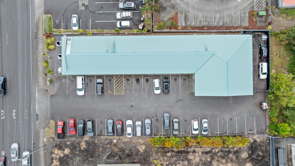 More Photos Of 750 Kanoelehua Ave, Hilo Storefront Retail Office For Sale