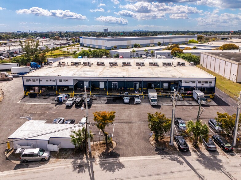 Primary Photo Of 500 NE 185th St, Miami Refrigeration Cold Storage For Lease