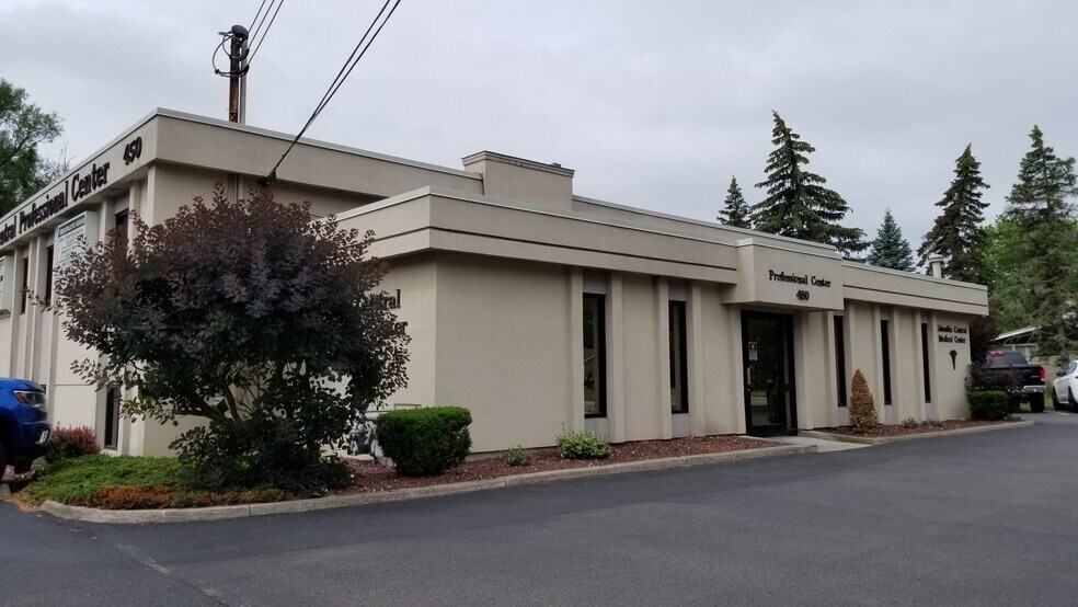 More Photos Of 450 Central Ave, Lancaster Medical For Lease