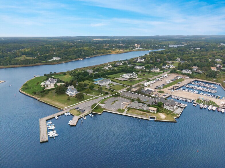 Primary Photo Of 56-58 S Bay Ave, Eastport Restaurant For Sale