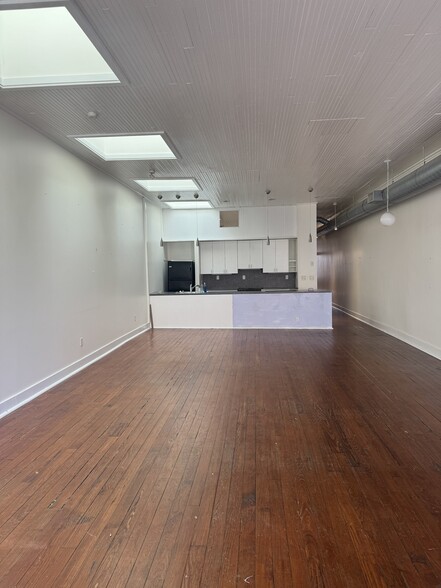 More Photos Of 316 W Broughton Ln, Savannah Loft Creative Space For Lease