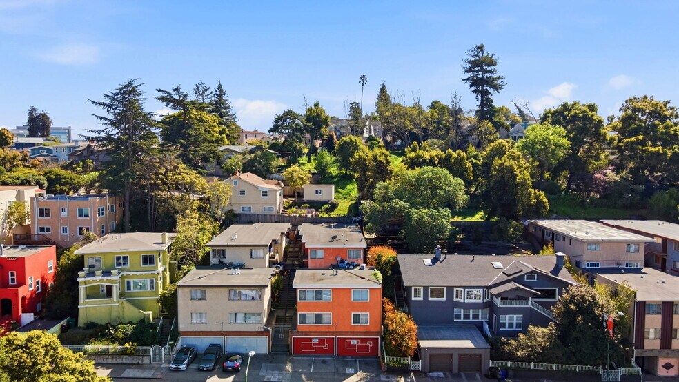 More Photos Of 3206 Park Blvd, Oakland Apartments For Sale