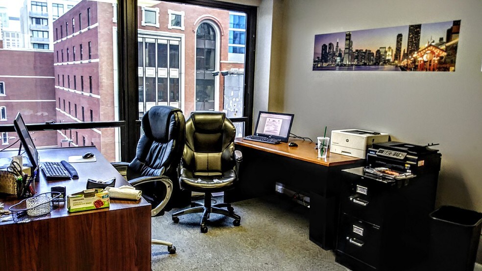 More Photos Of 770 N LaSalle St, Chicago Office For Lease
