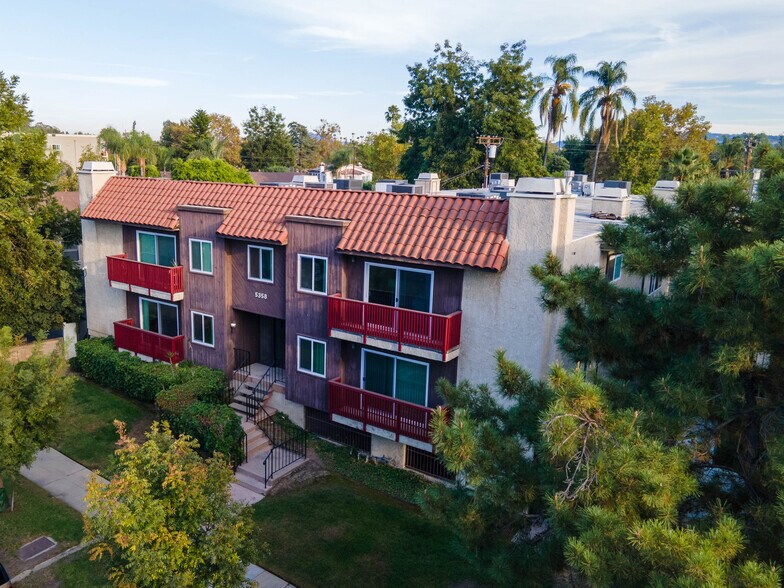 Primary Photo Of 5358 Circle Dr, Sherman Oaks Apartments For Sale
