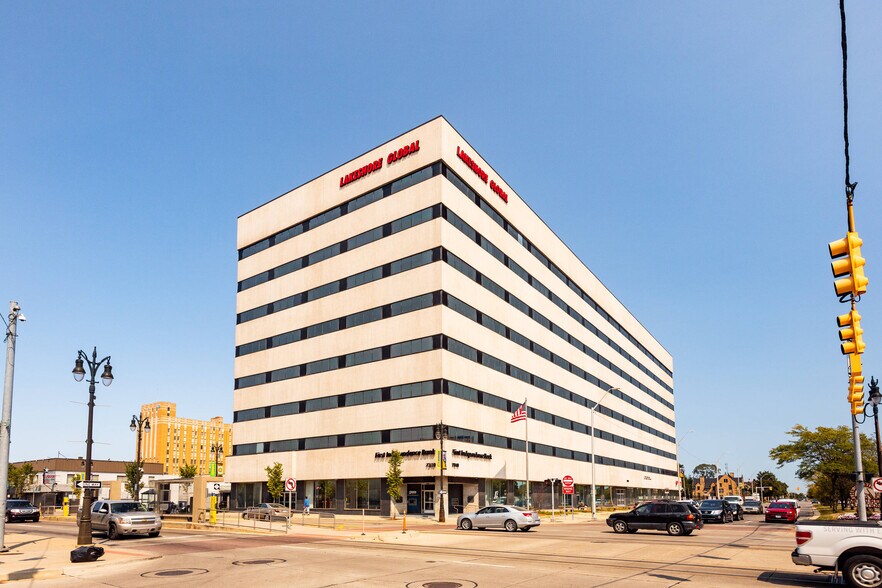 More Photos Of 7300 Woodward Ave, Detroit Office For Lease