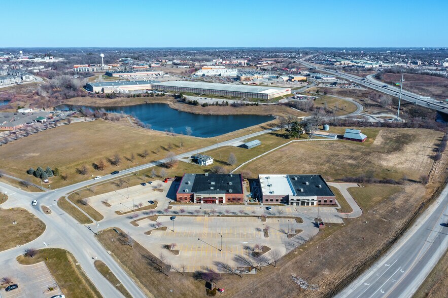 More Photos Of 2301 Jones Blvd, Coralville Medical For Sale