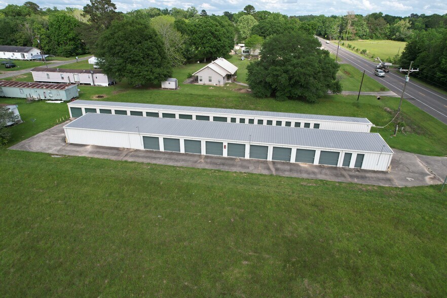 More Photos Of 1811 Basile Eunice Hwy, Basile Self Storage For Sale