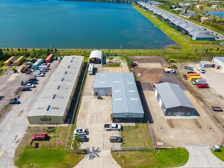 More Photos Of 2640 Avenue of the Americas St, Englewood Warehouse For Sale