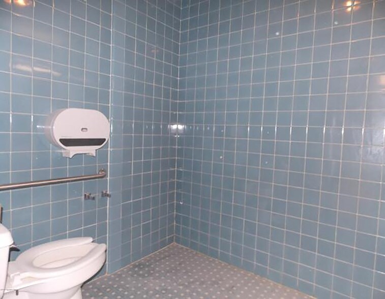 More Photos Of 1151 Pocono Blvd, Mount Pocono Medical For Lease