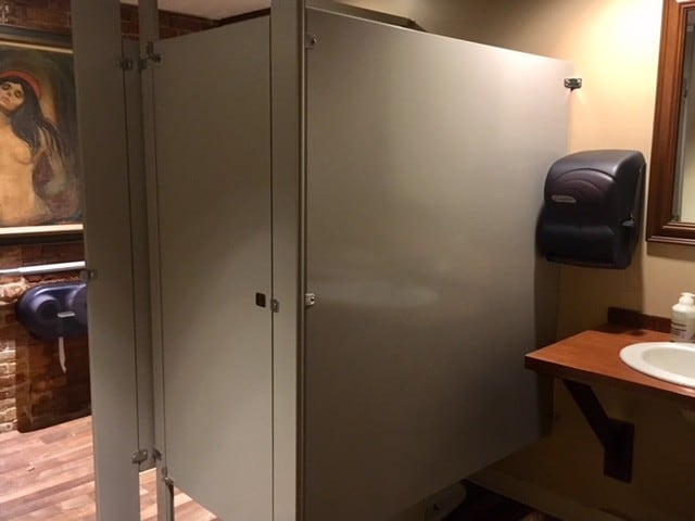 More Photos Of 37-39 Boltwood Walk, Amherst Storefront For Lease