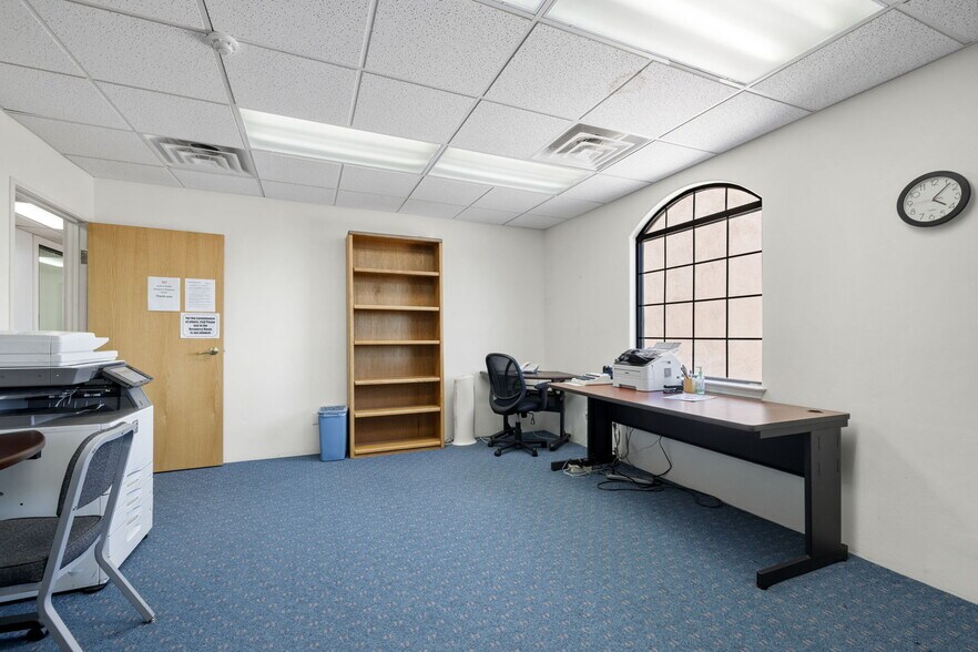 More Photos Of 221 N Marina St, Prescott Office For Lease