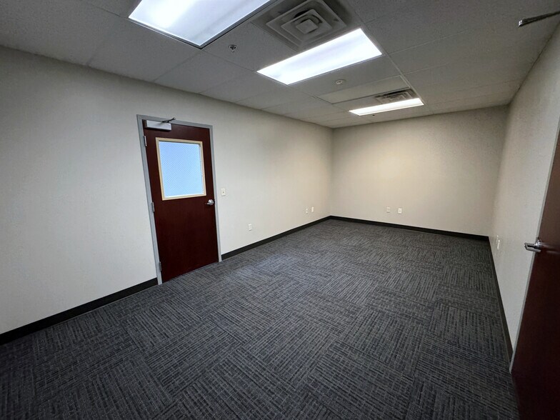 More Photos Of 1530 N 1000 W, Logan Warehouse For Lease