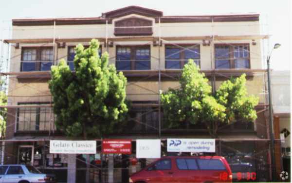 More Photos Of 441-445 Emerson St, Palo Alto Apartments For Lease