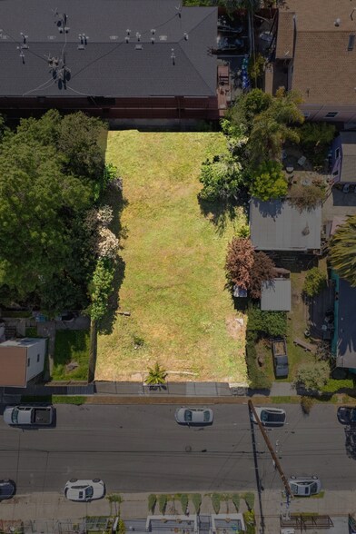 More Photos Of 1127 20th st, Oakland Land For Sale