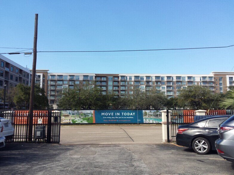 More Photos Of 2715 Fannin St, Houston Medical For Sale