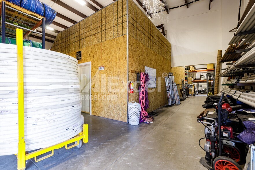 More Photos Of 5706 W 670 S, Hurricane Industrial For Sale