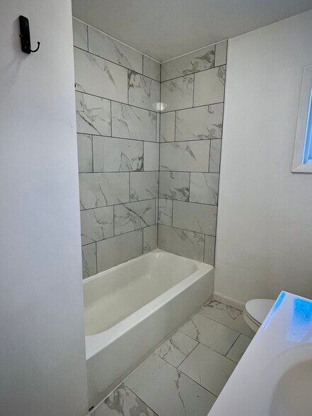 More Photos Of 101 Hooper Rd, Endicott Apartments For Sale