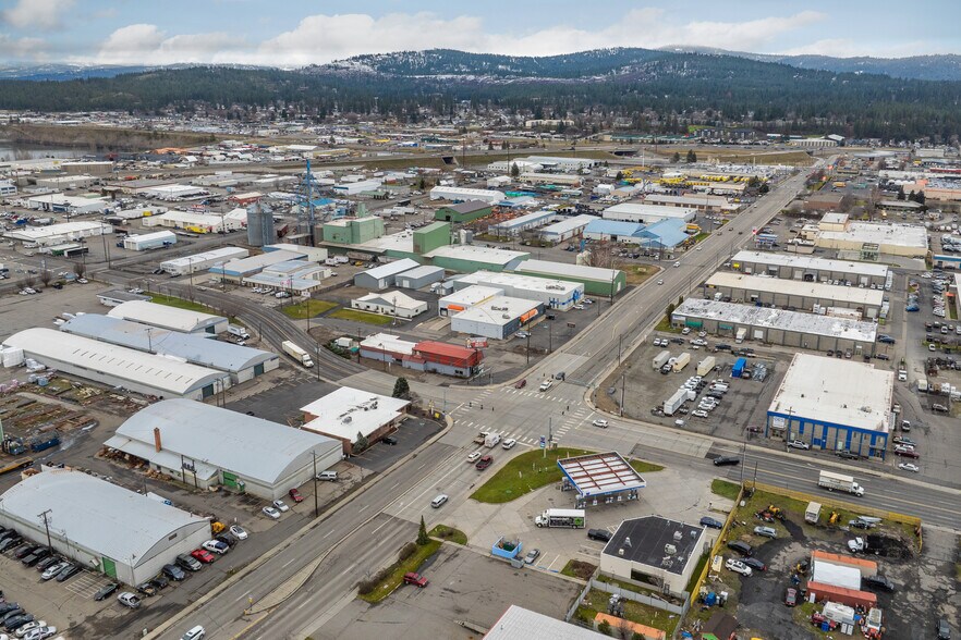 More Photos Of 802 N Fancher Rd, Spokane Valley Office For Lease