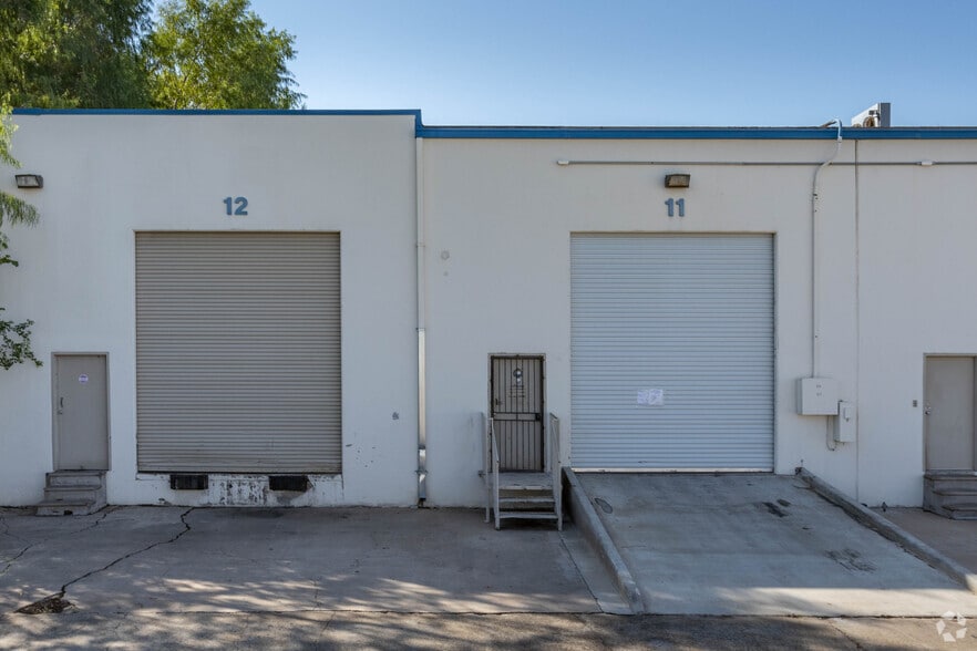 More Photos Of 8901-8923 Knight Rd, Houston Unknown For Lease