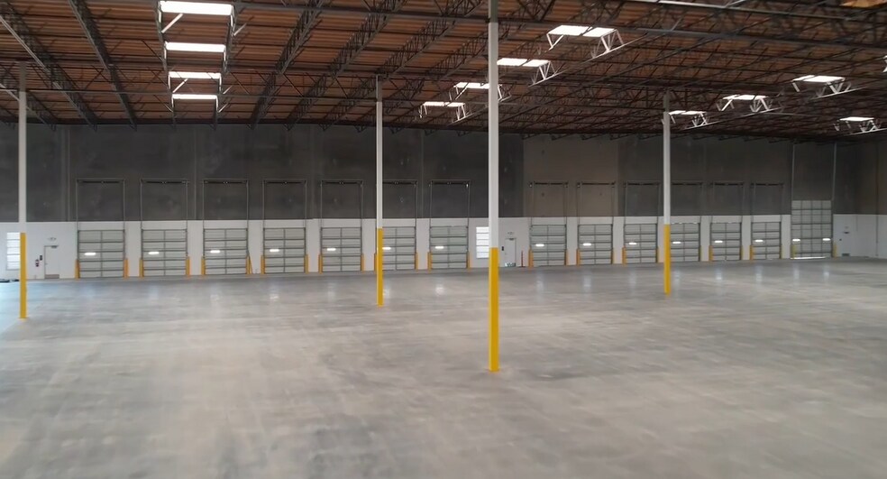 More Photos Of 7070 Badiee Dr, Sacramento Warehouse For Lease