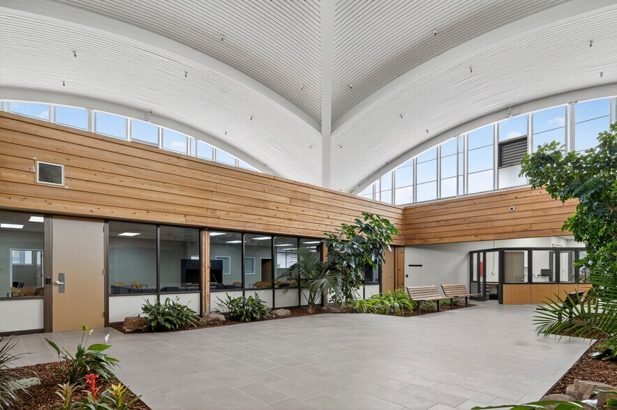 More Photos Of 22225 Foothill Blvd, Hayward Office For Sale