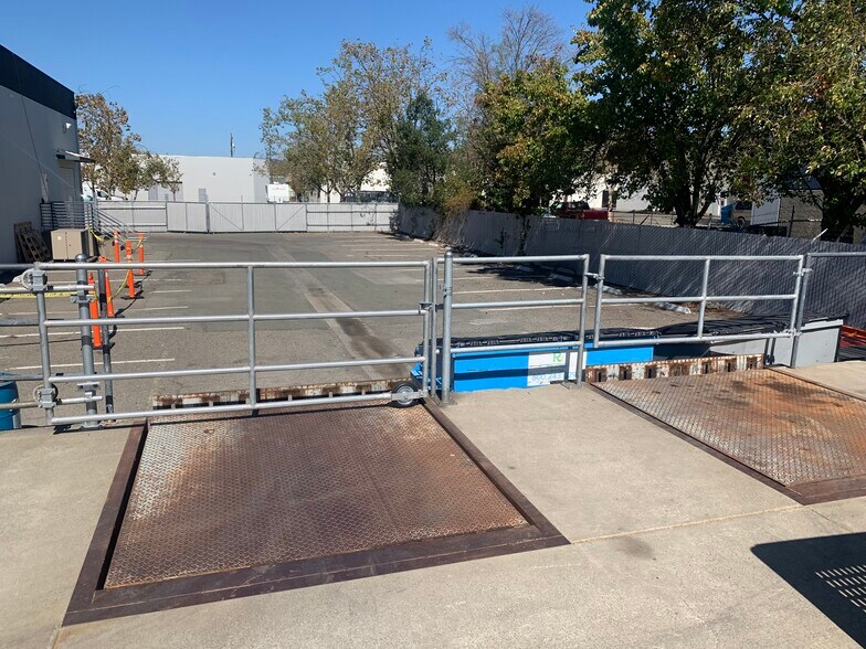 More Photos Of 3320 Industrial Dr, Santa Rosa Food Processing For Sale