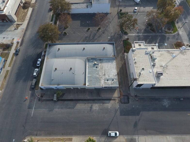 More Photos Of 1401-1411 25th St, Bakersfield Auto Repair For Sale