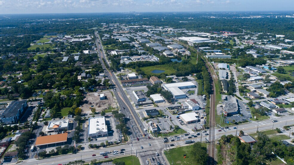 More Photos Of 350 S Ronald Reagan Blvd, Longwood Office For Sale