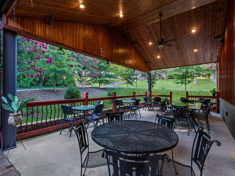 More Photos Of 62 Overbrook St, Waynesville Specialty For Sale