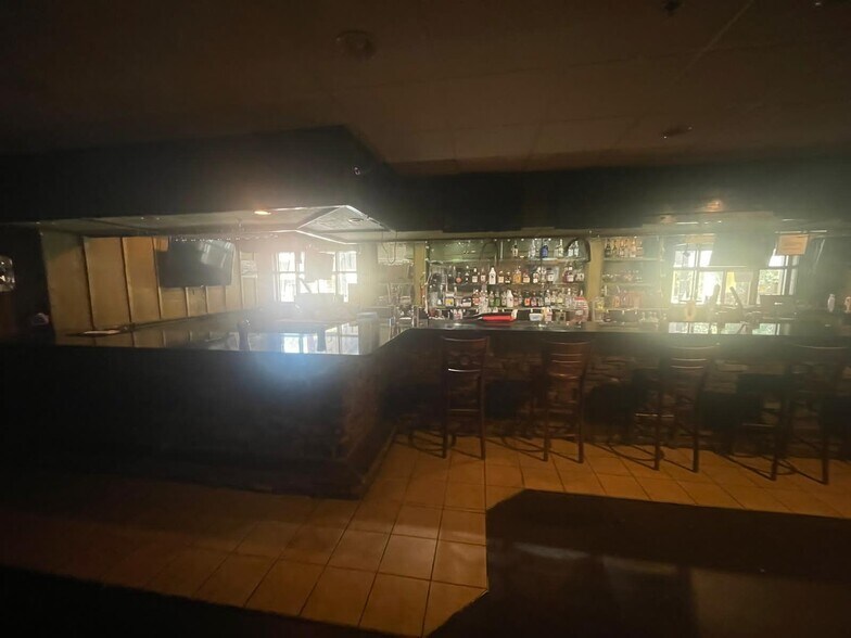 More Photos Of 1700 US-280, Phenix City Hotel For Sale