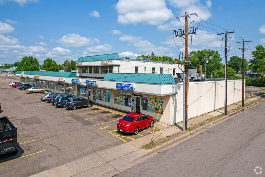 More Photos Of 1546 White Bear Ave N, Saint Paul General Retail For Sale