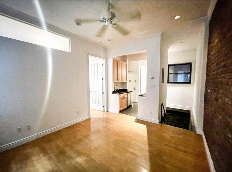 More Photos Of 212 E 29th St, New York Apartments For Sale