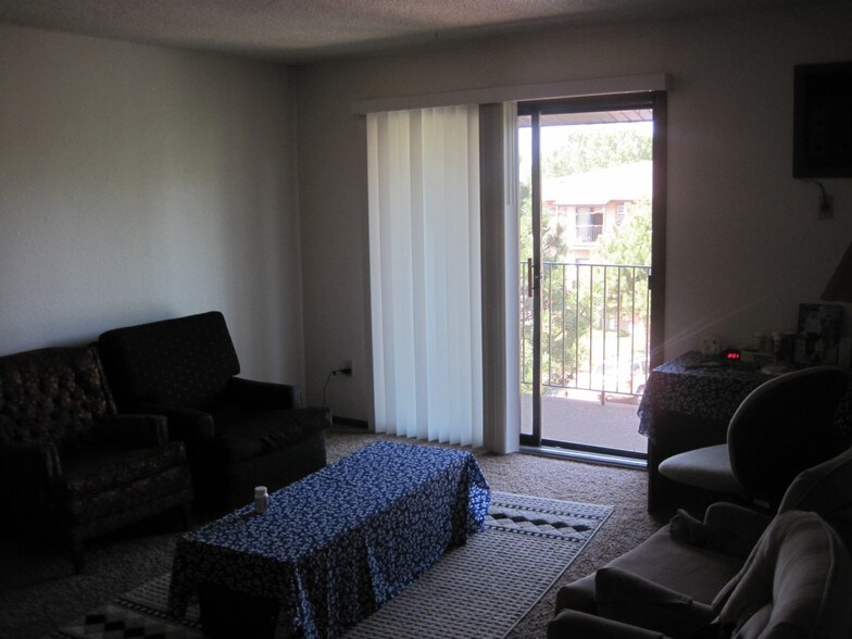 More Photos Of 901-909 N Cleveland Ave, Sioux Falls Multifamily For Sale