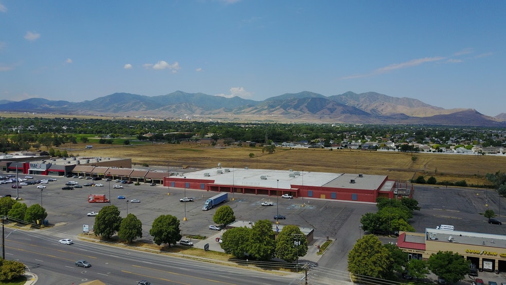 More Photos Of 3330 S 5600 W, Salt Lake City Unknown For Lease