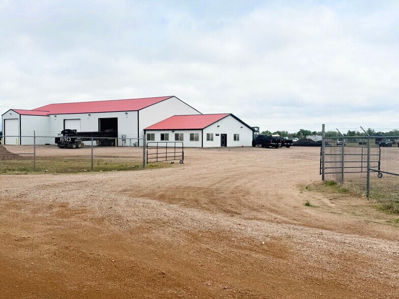 More Photos Of 610 Lone Tree Cir, Nunn Land For Lease